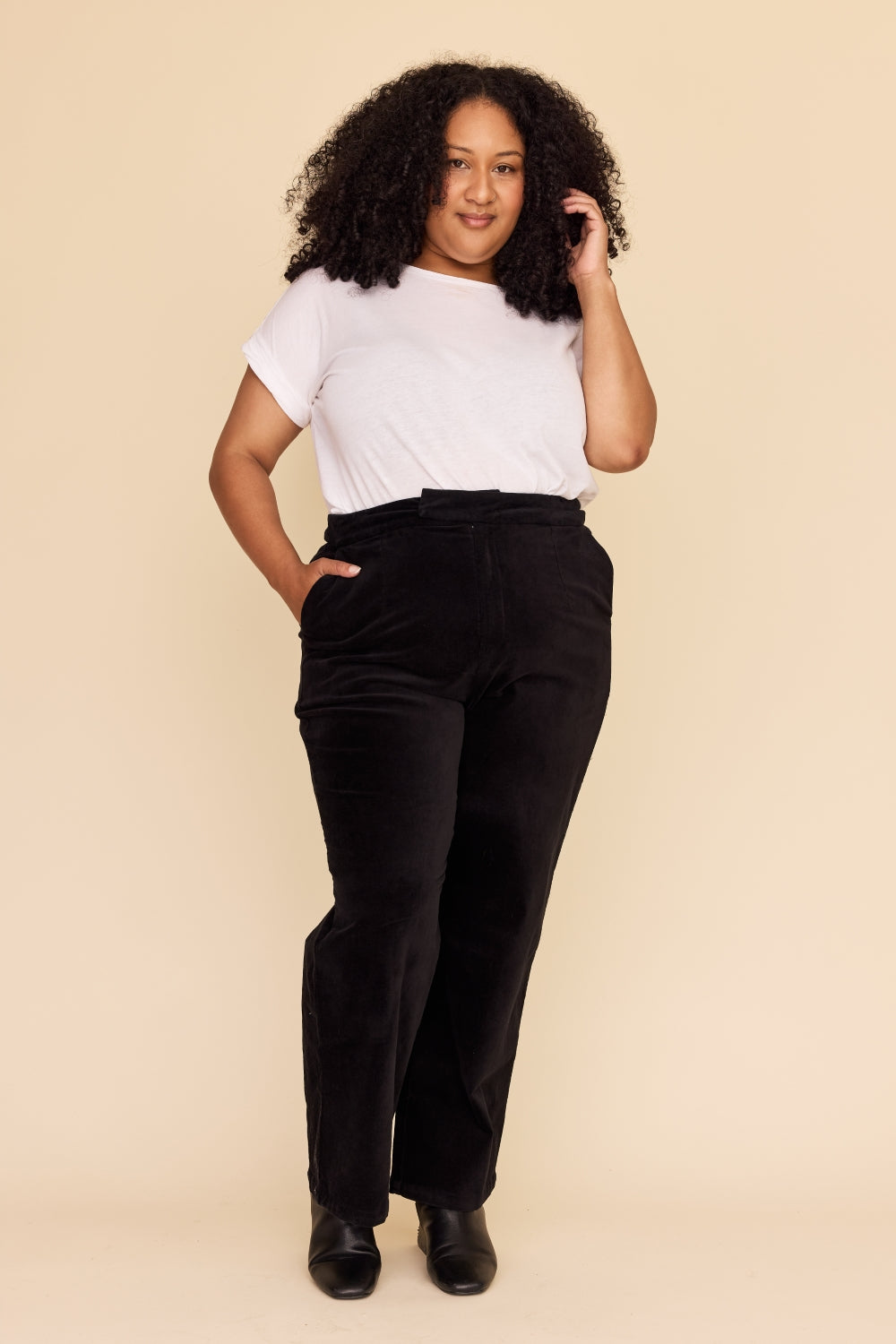 BLACK Velvet Pants