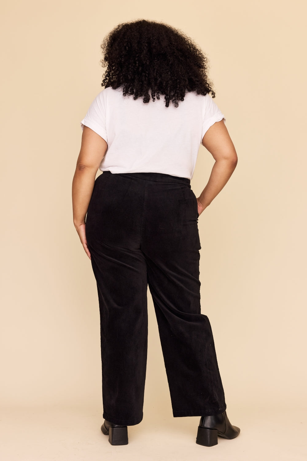 BLACK Velvet Pants