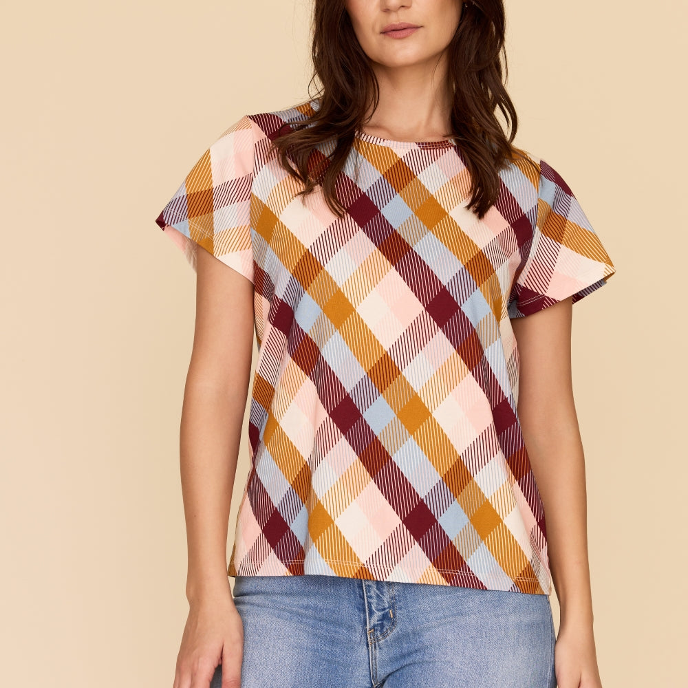 Classic short sleeve women's Tshirt in plaid print 