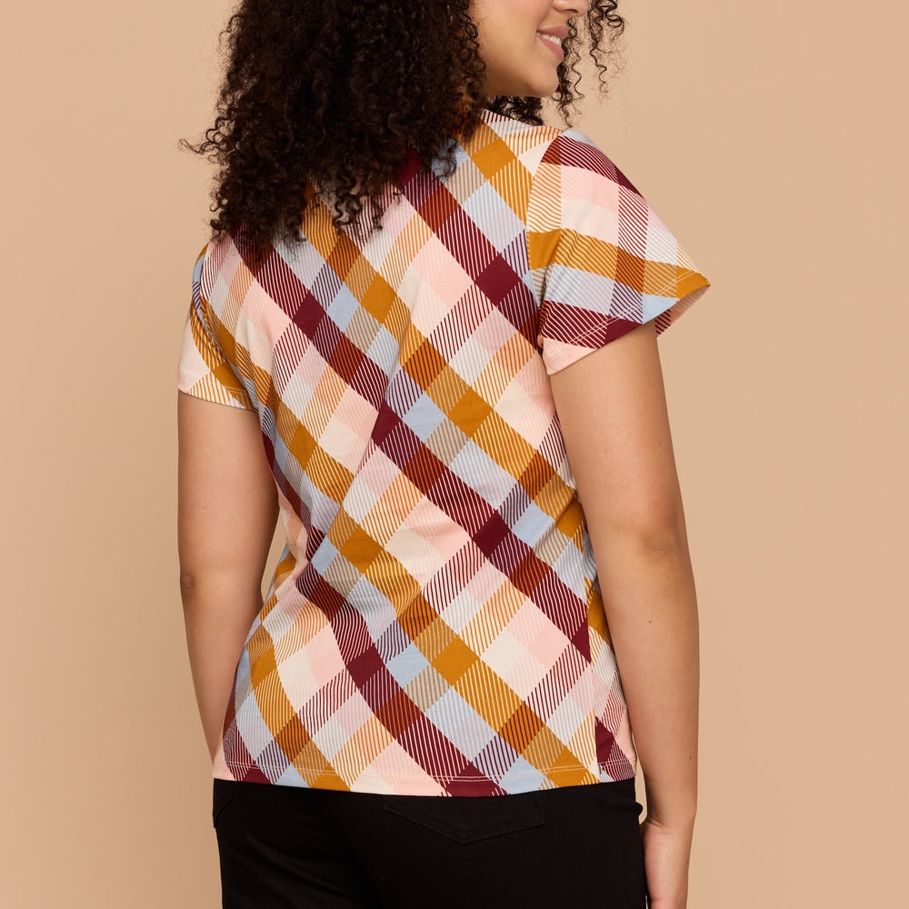 
                      
                        CHECKERED LOVE Tee
                      
                    