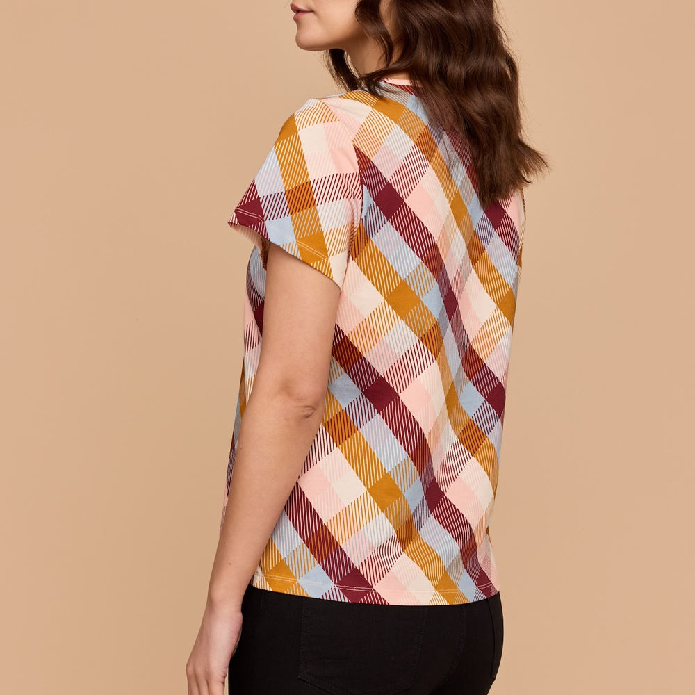 
                      
                        CHECKERED LOVE Tee
                      
                    
