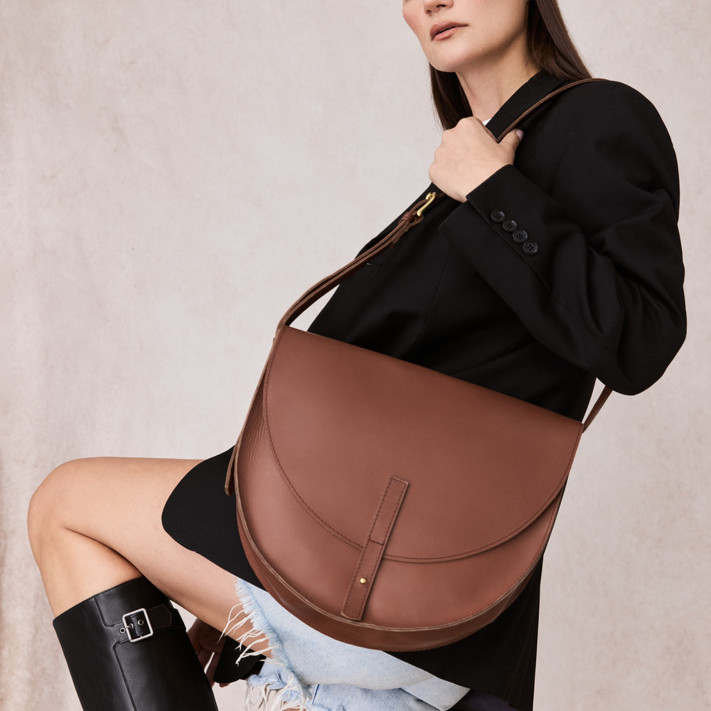 
                      
                        NEW MOON Saddle Bag by Byrd Studio - Chestnut Brown Leather
                      
                    