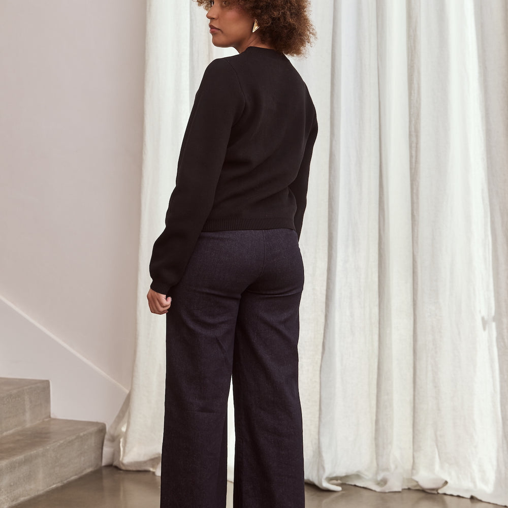 
                      
                        WHOLESALE - DIAMOND Knit Jumper
                      
                    