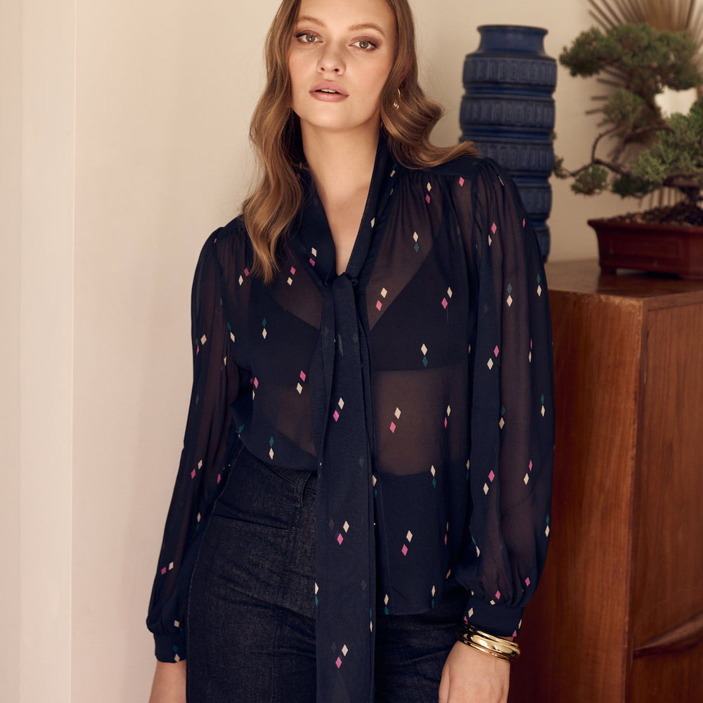 
                      
                        WHOLESALE - DIAMOND POLKA Tie Neck Blouse
                      
                    