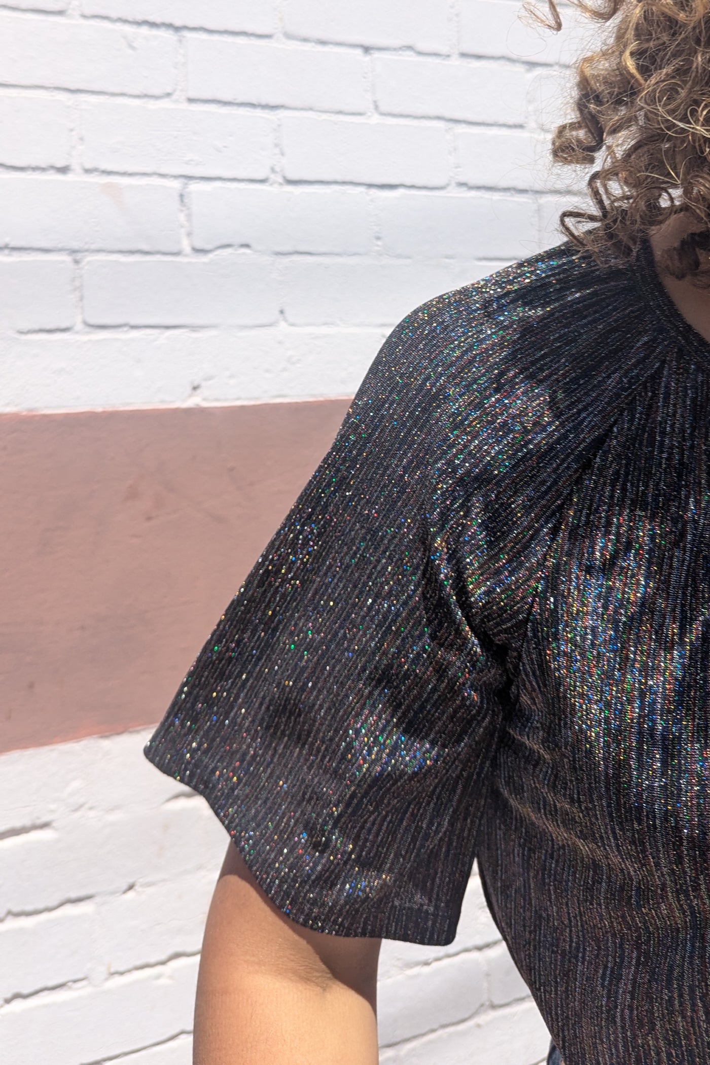 DISCO STRIPE Fluted Sleeve Lurex Top