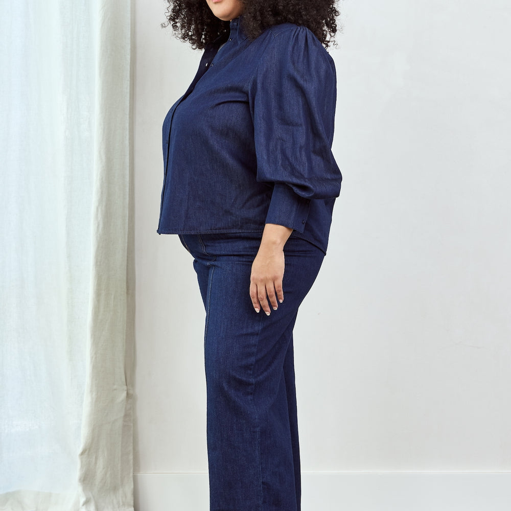 
                      
                        INDIGO CHAMBRAY Shirt
                      
                    
