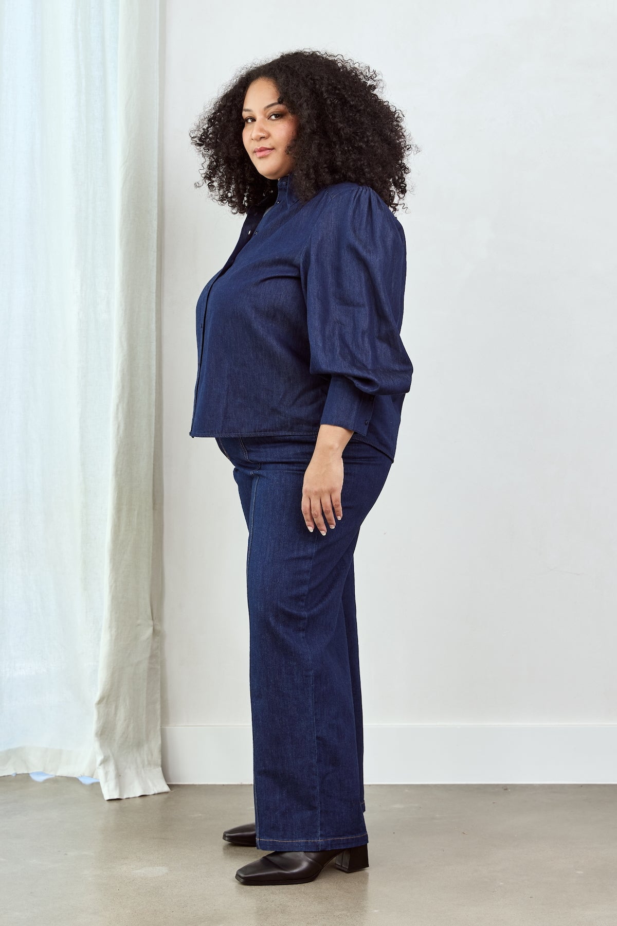 INDIGO CHAMBRAY Shirt