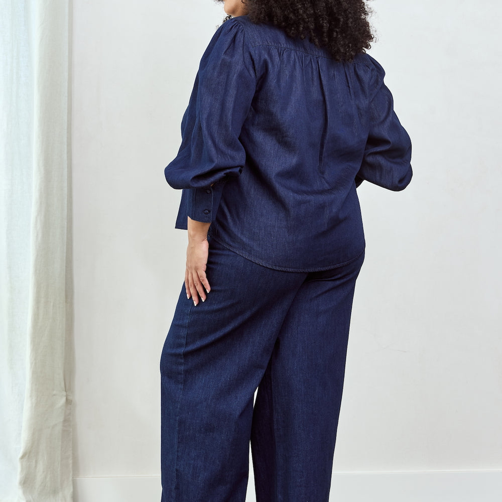 
                      
                        INDIGO CHAMBRAY Shirt
                      
                    