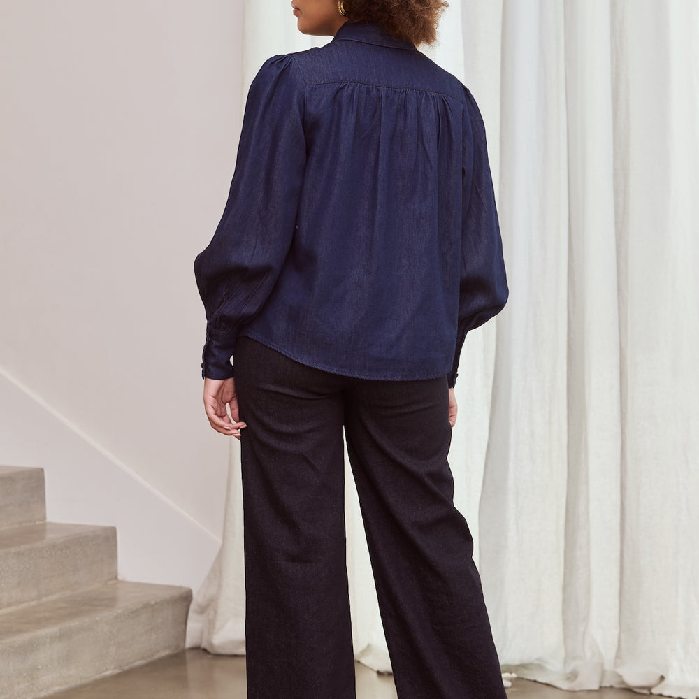 
                      
                        INDIGO CHAMBRAY Shirt
                      
                    