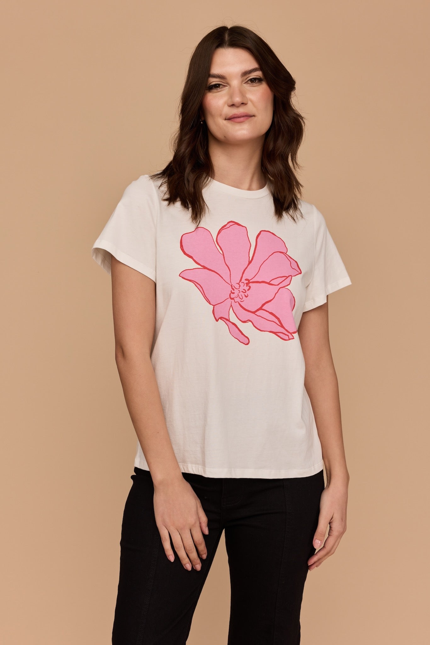 WHOLESALE - MAGNOLIA Single Flower Tee