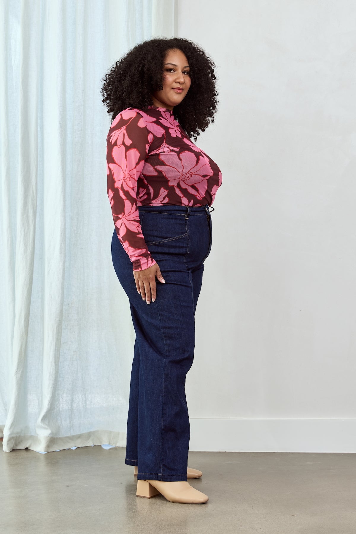 MAGNOLIA Mesh Long Sleeve Top