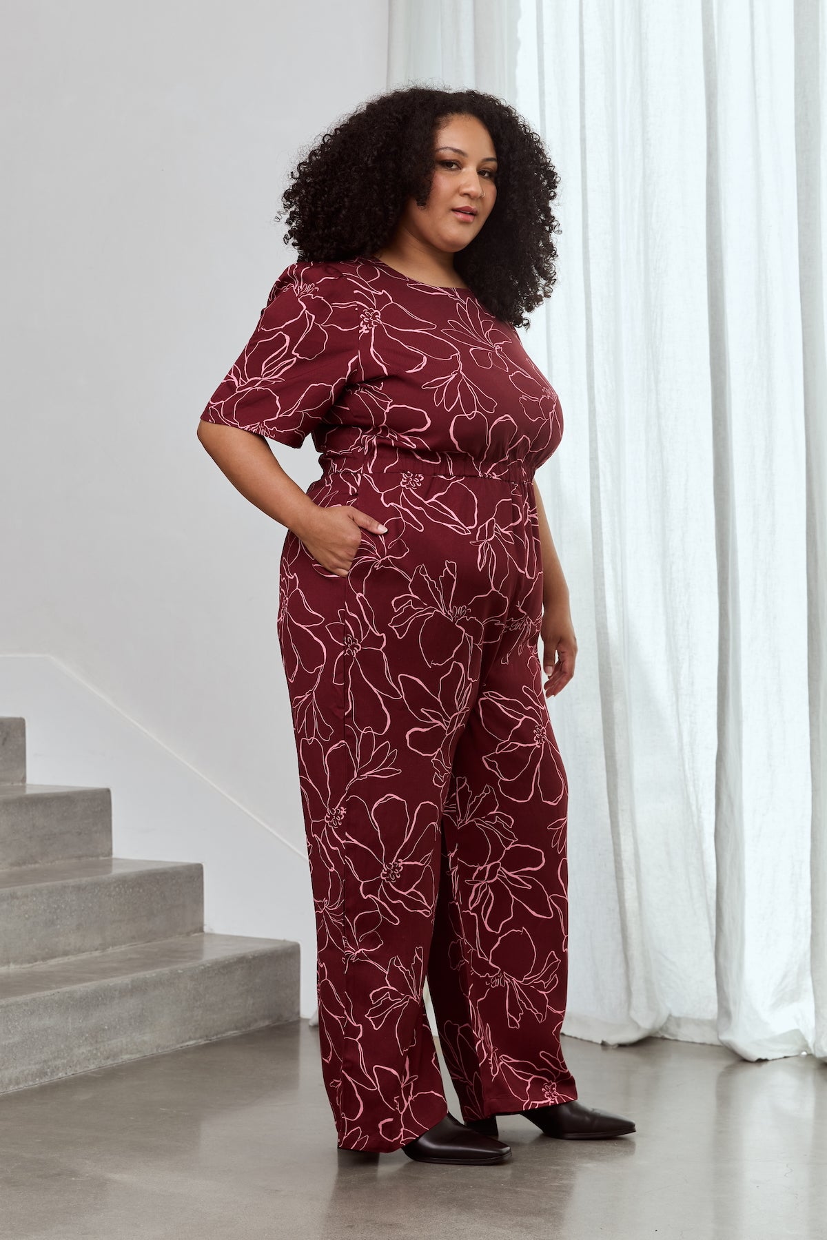 MAGNOLIA Sleevie Wonder Jumpsuit