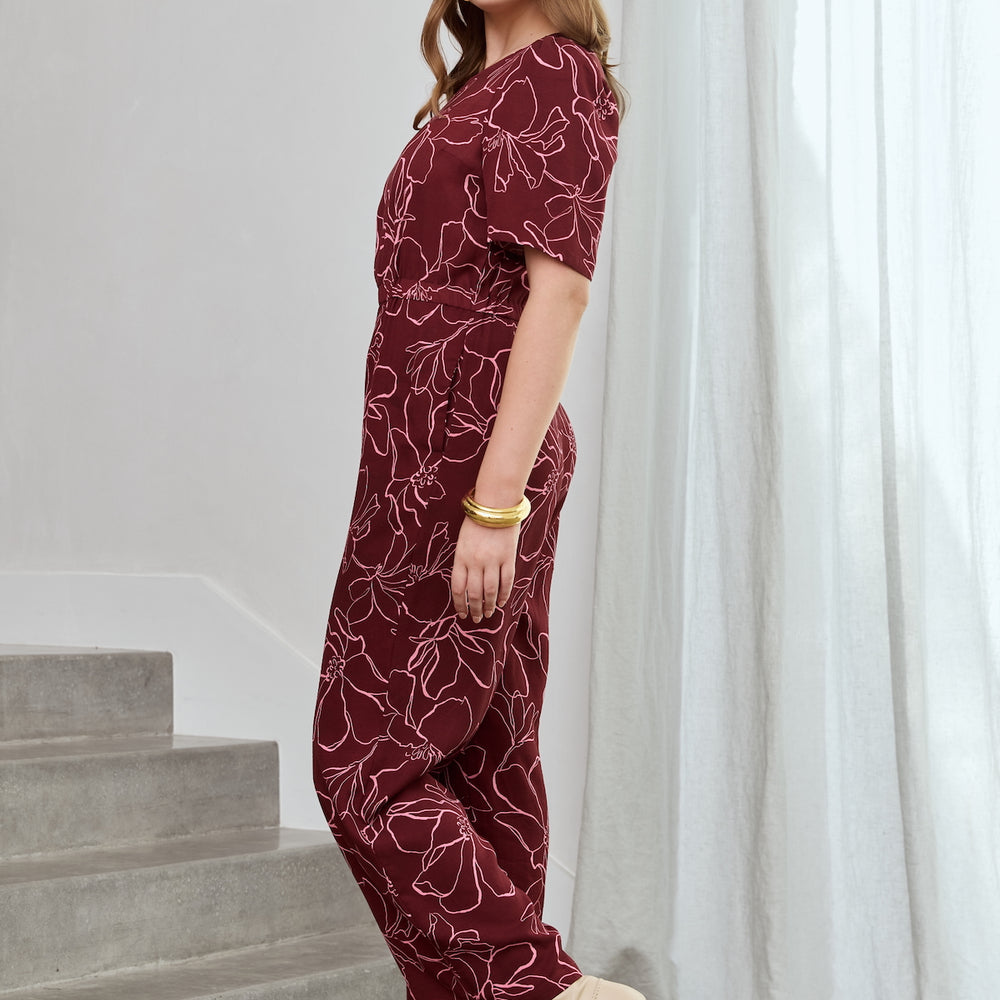 
                      
                        MAGNOLIA Sleevie Wonder Jumpsuit
                      
                    