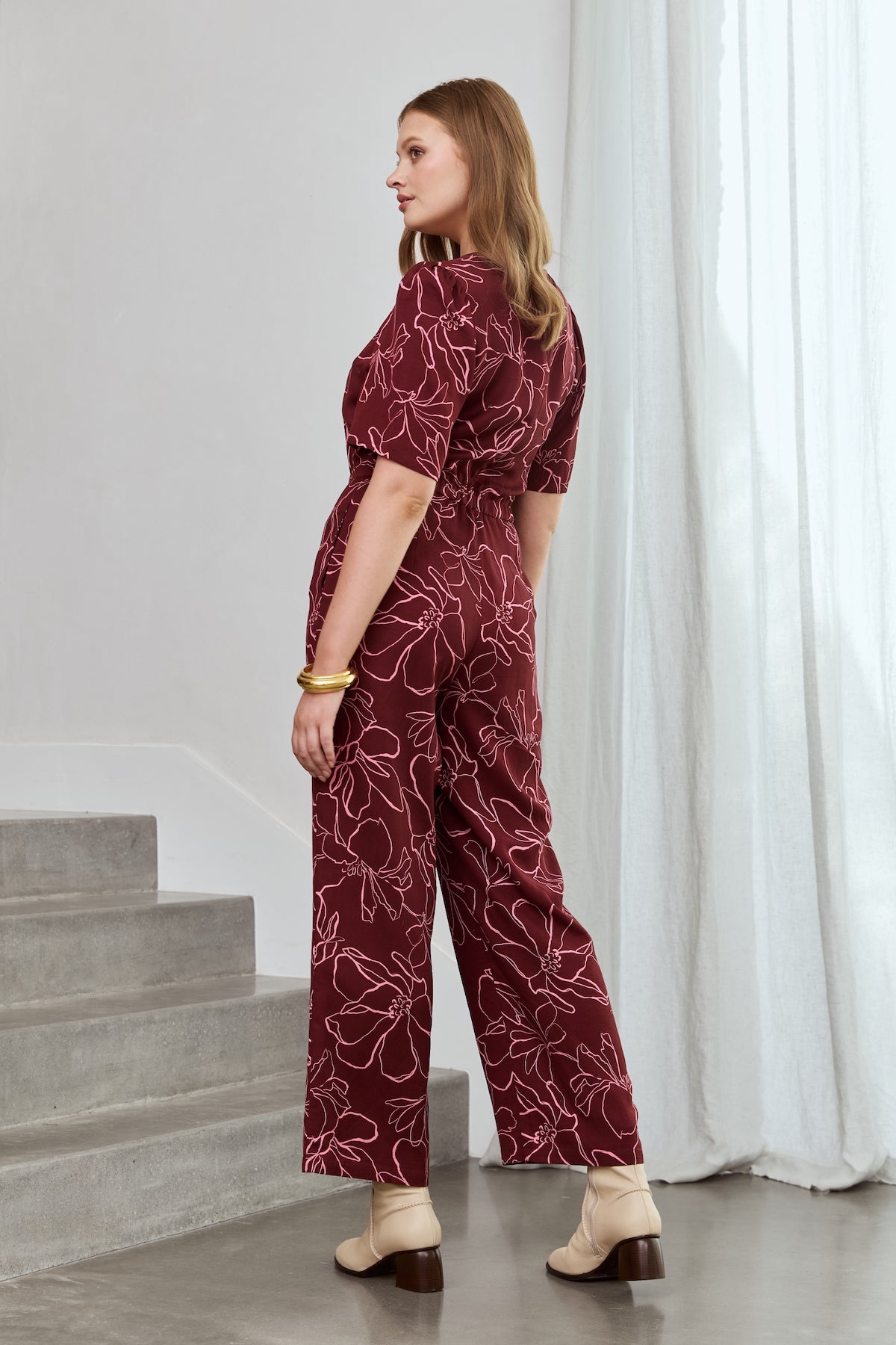 MAGNOLIA Sleevie Wonder Jumpsuit