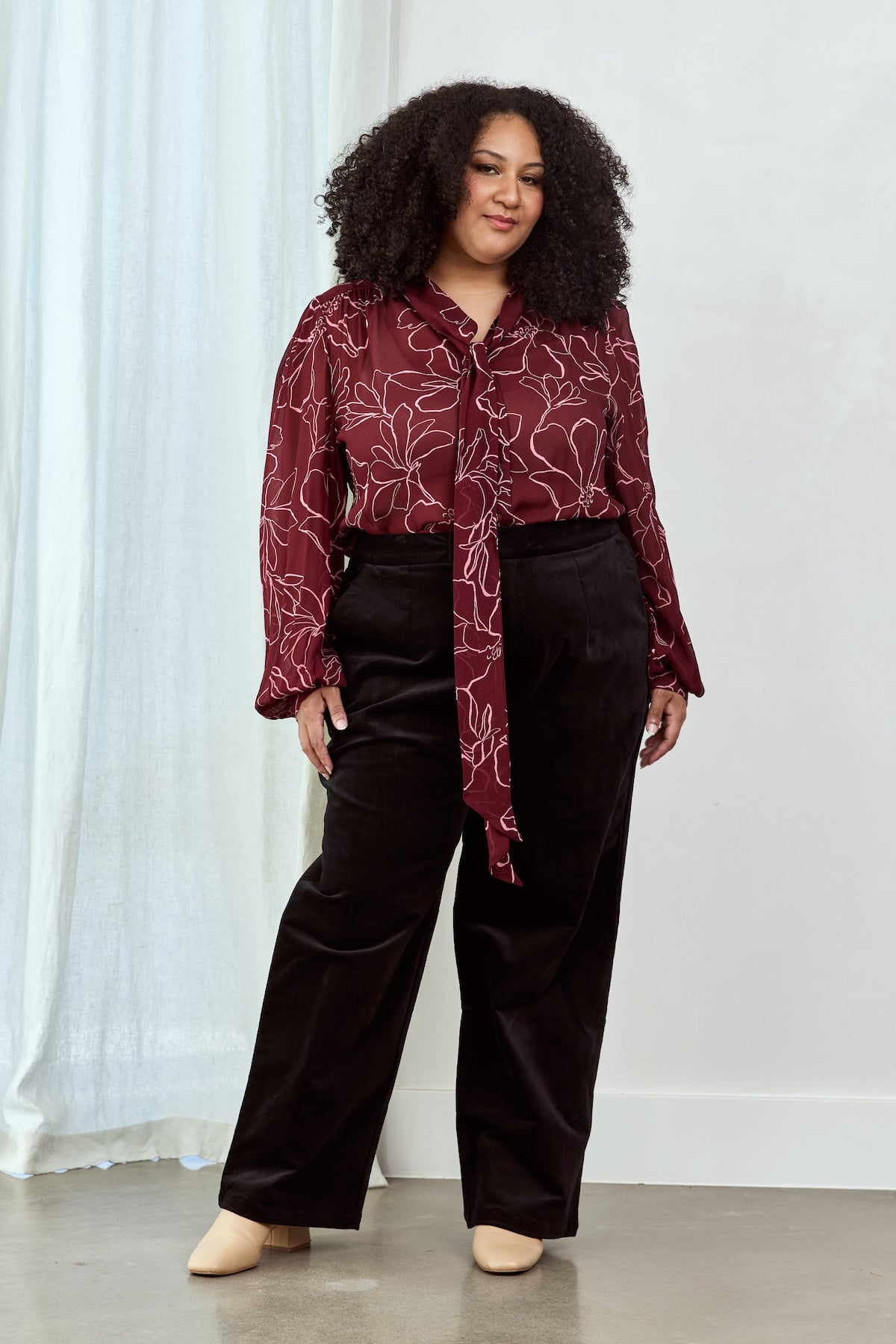 MAGNOLIA Tie Neck Blouse