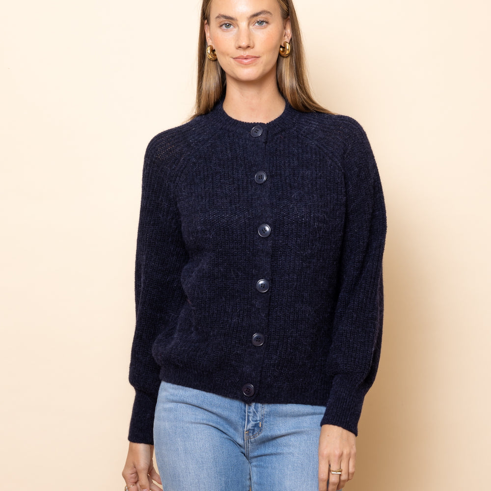 
                      
                        NAVY Chunky Knit Cardigan
                      
                    