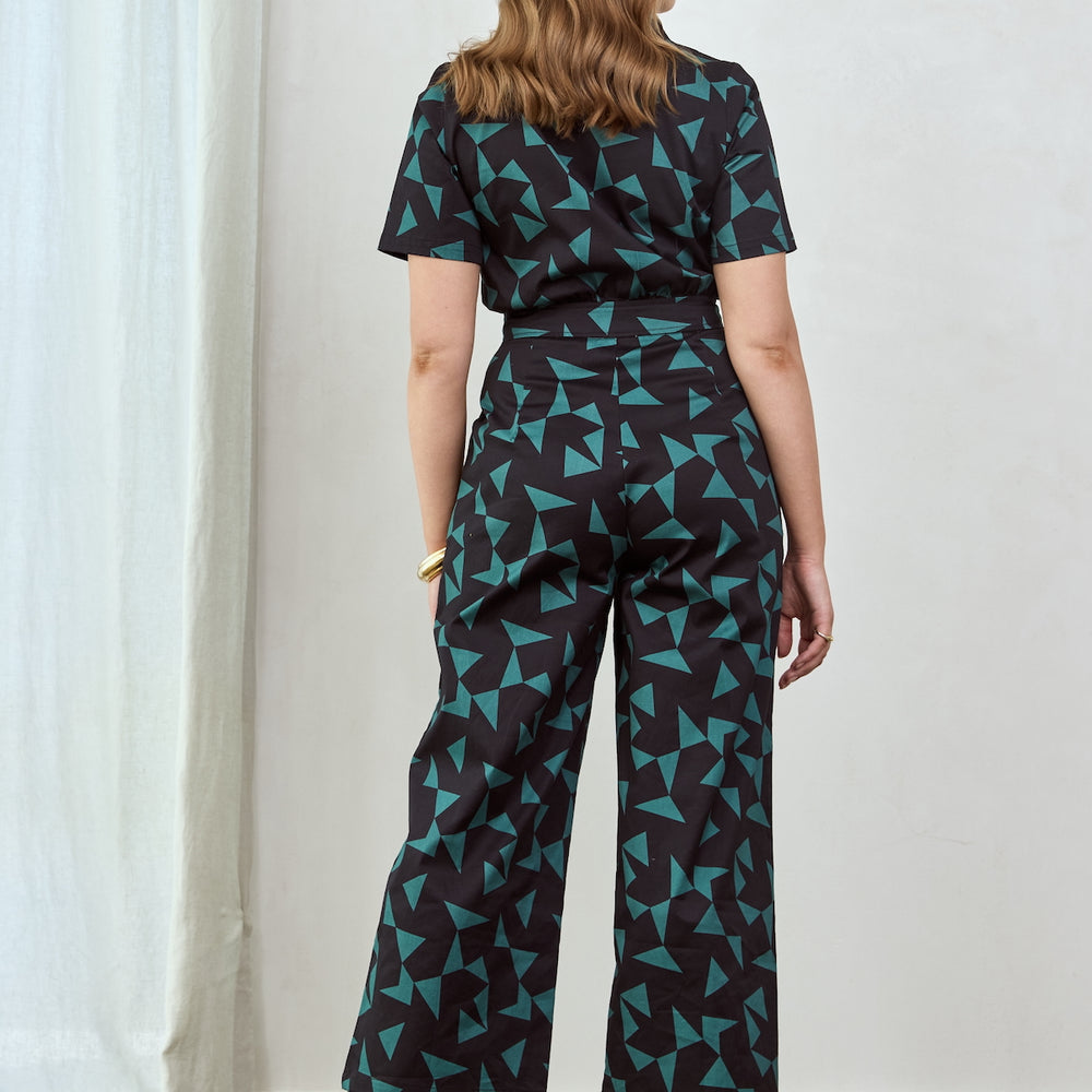 
                      
                        WHOLESALE - TANGO Freestyler Jumpsuit
                      
                    
