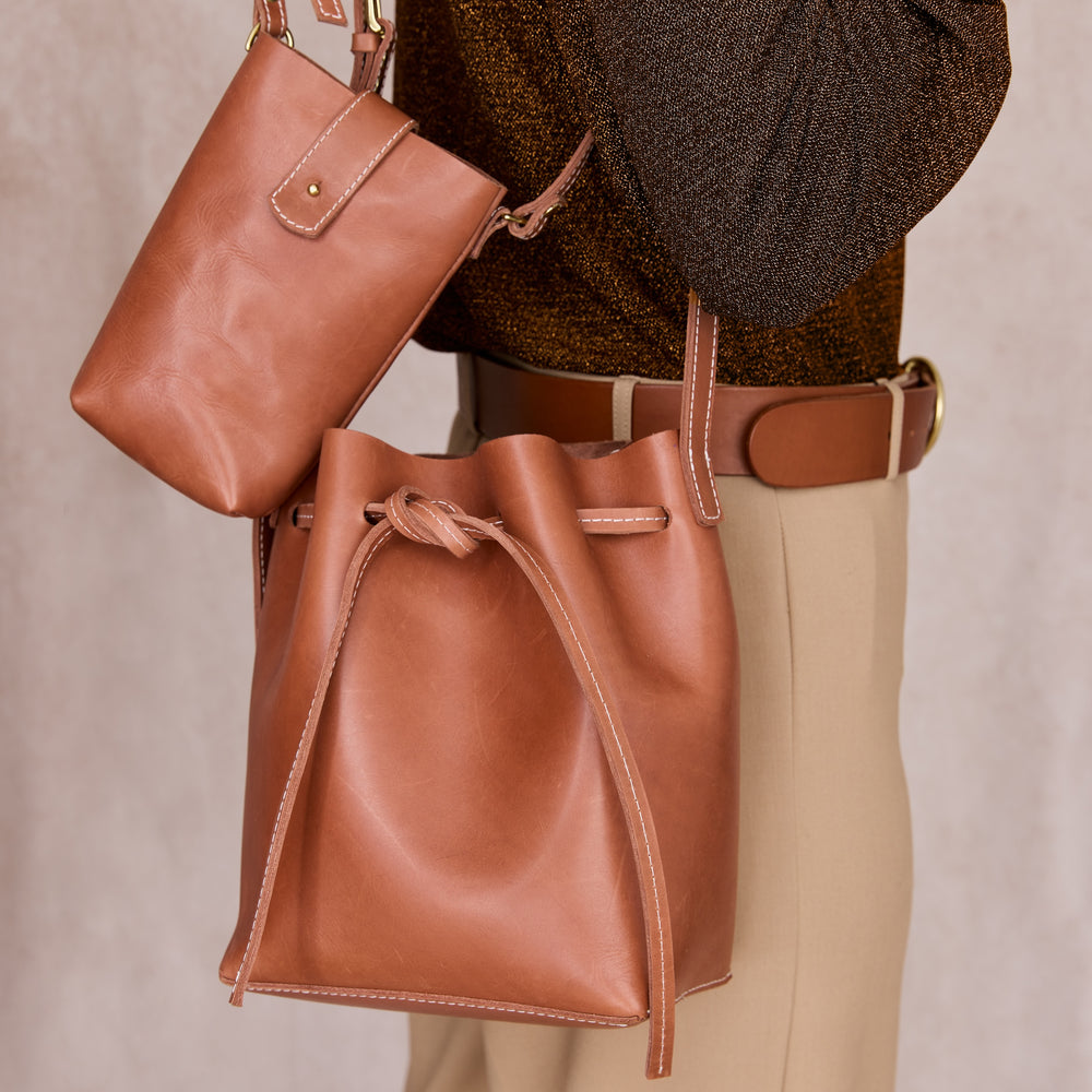 
                      
                        BUCKET LIST Bag by Byrd Studio - Toffee Tan Leather
                      
                    