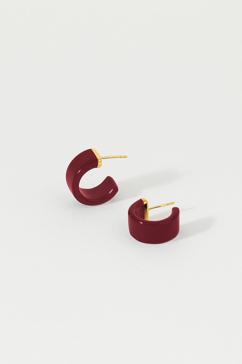 Huggies Earrings - PLUM & Gold Plate