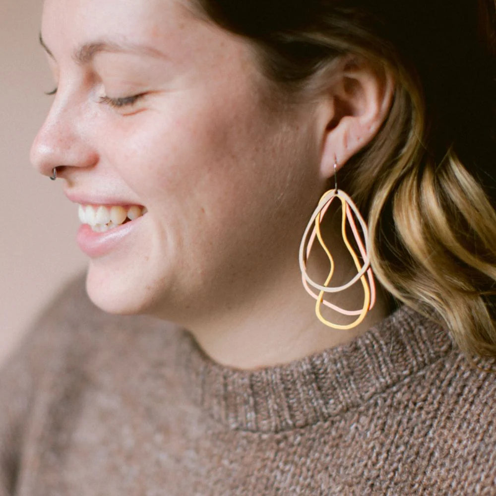 TRI SHAPE Dangle Earrings in Mixed Metals