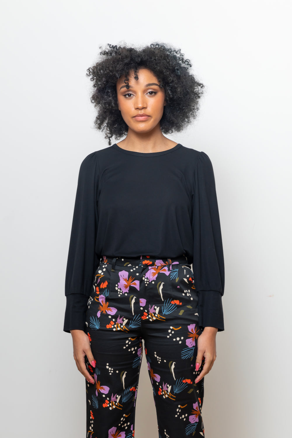 Sleevie Wonder Long Sleeve Top - Black Bamboo Jersey
